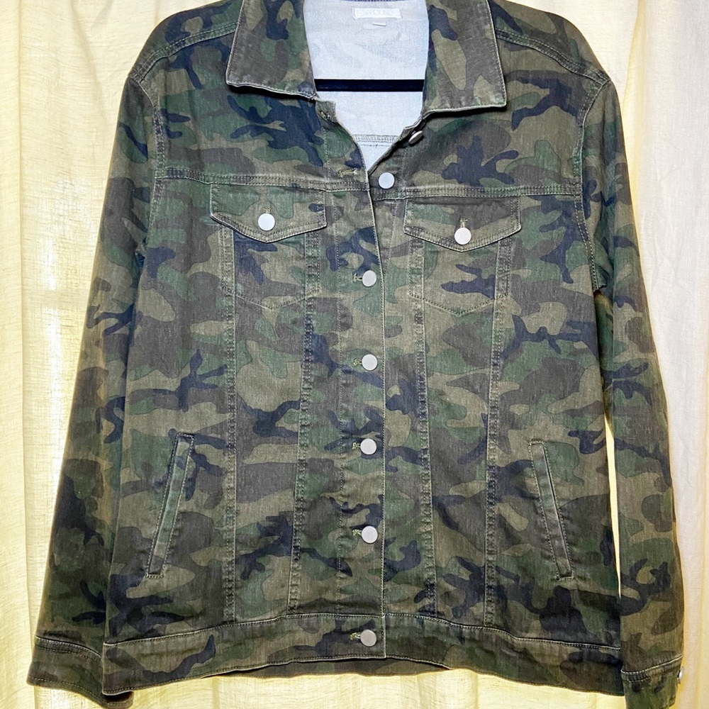 Abound Oversized Camouflage Jacket
